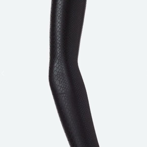 Alta 8 Black ANACONDA ARM SLEEVES - Picture 3 of 7